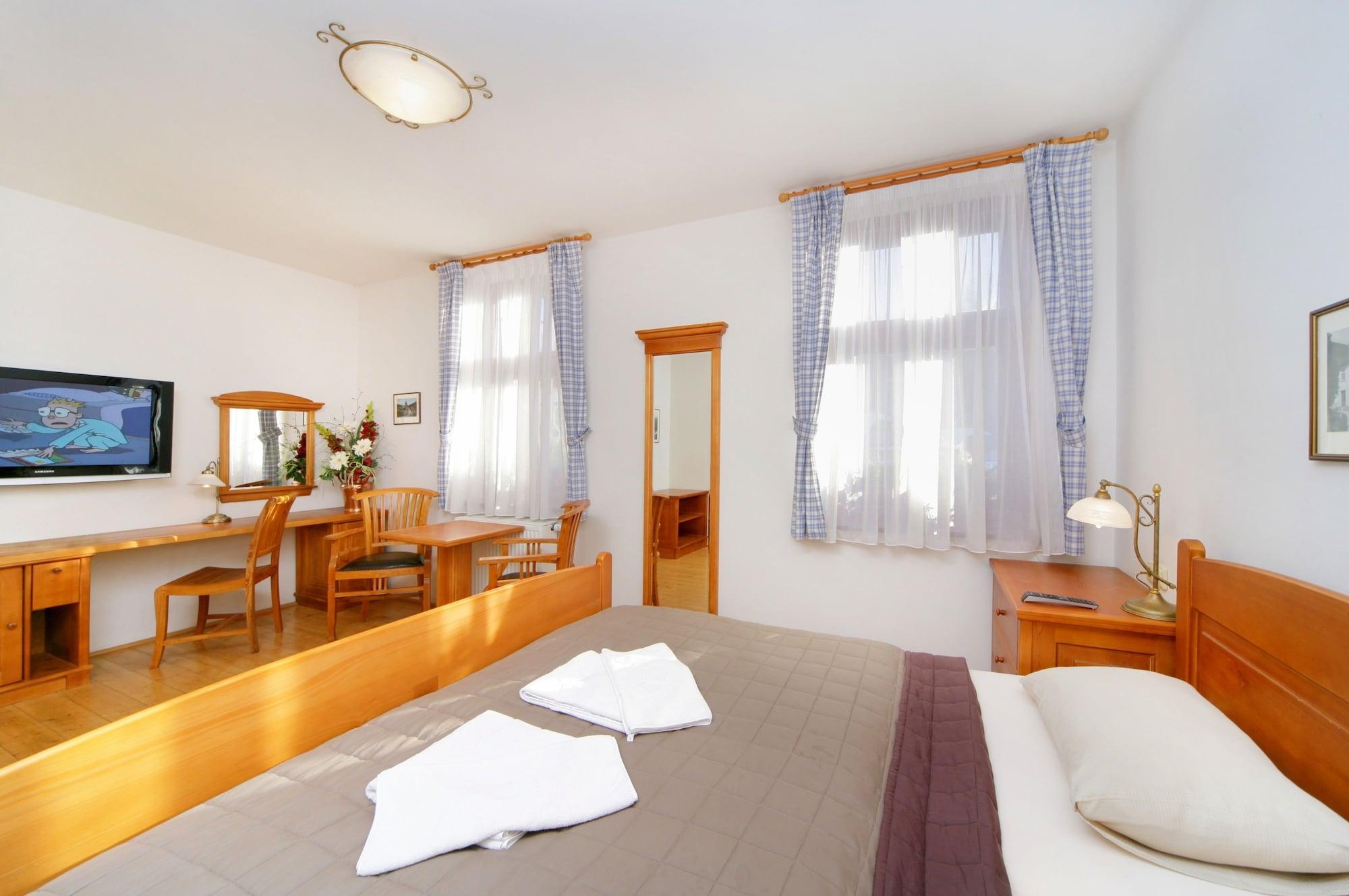 Hotel Pizzeria Belmonte Špindlerŭv Mlýn Luaran gambar