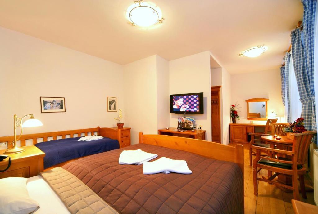 Hotel Pizzeria Belmonte Špindlerŭv Mlýn Bilik gambar